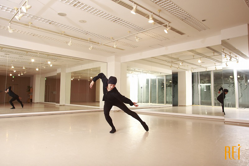 渋谷 横浜 Contemporary コンテンポラリー ダンスレッスン 女性限定ダンススタジオ Rei Dance Collection